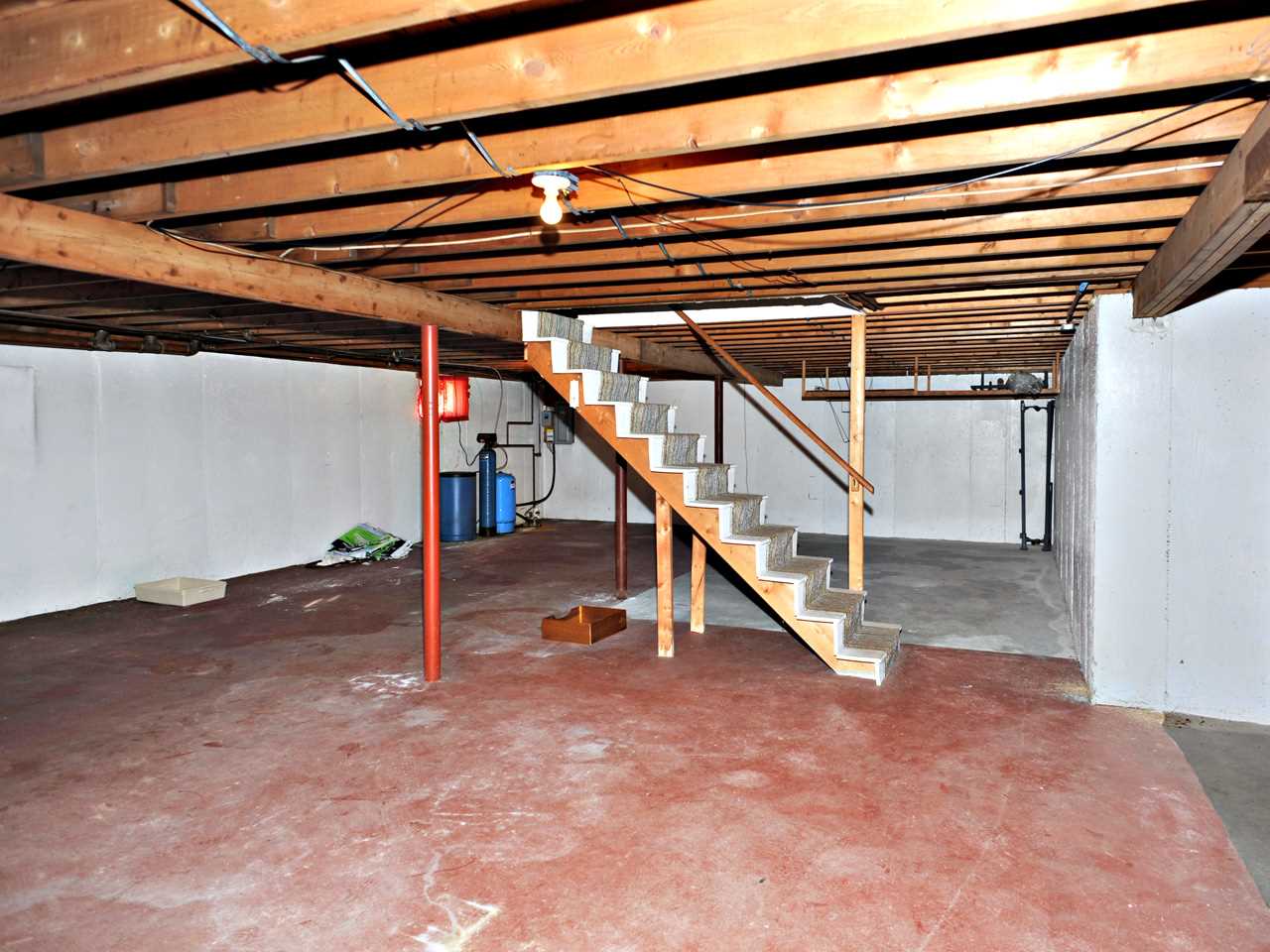 8 Little Nook Road Plaistow, NH 03865 - Photo 24 of 25 Gallery Image 24