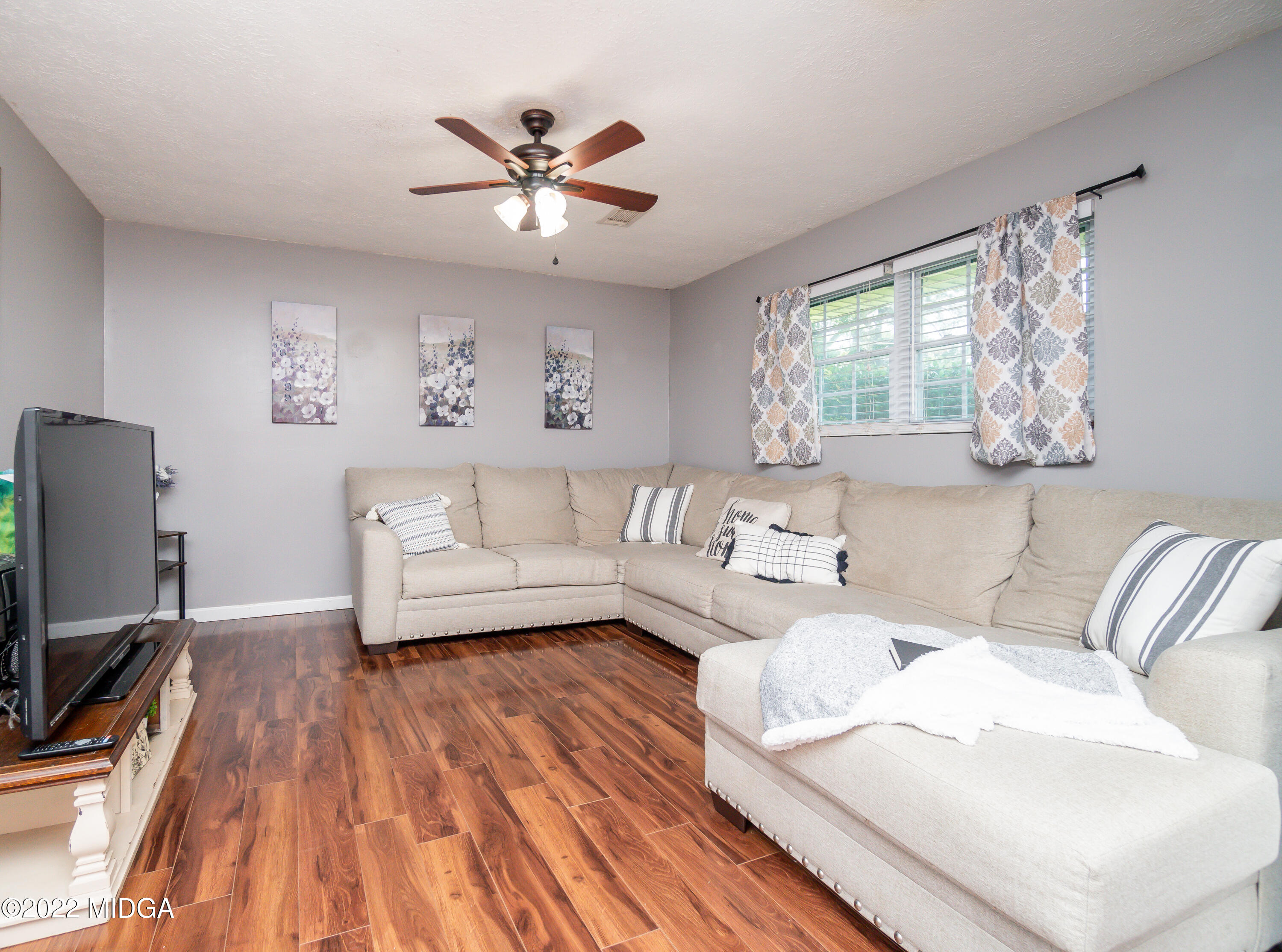 1009 Elberta Road Warner Robins, GA 31093 - Photo 12 of 58 12__DSC8282_mls