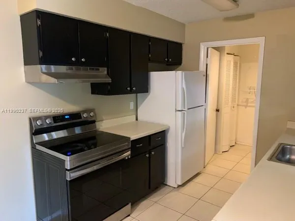 $2,000 | 3904 Northwest Cinnamon Tree Circle, Jensen Beach, FL 34957