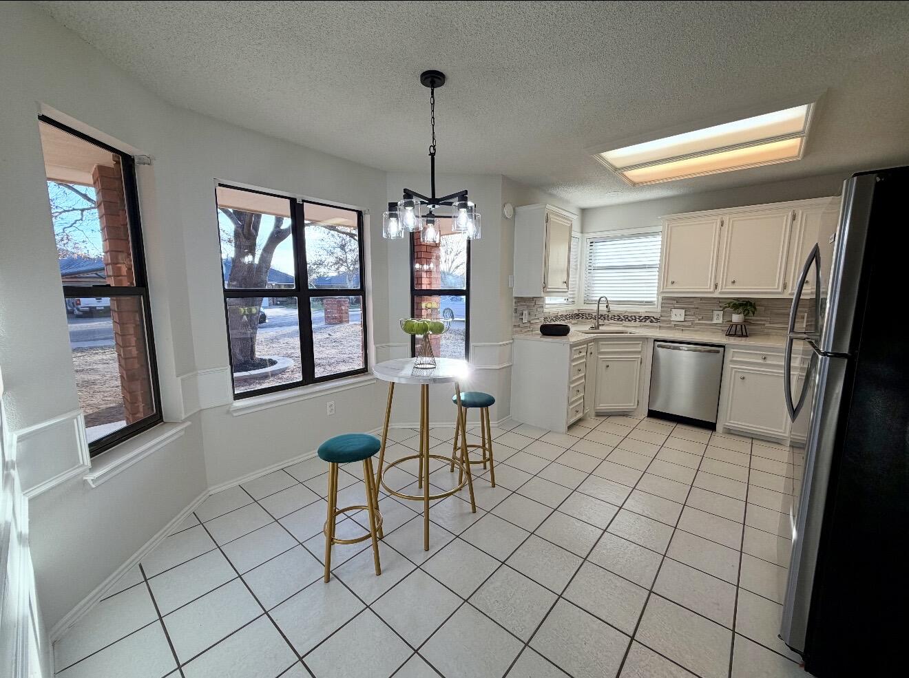 2318 94th Street Lubbock, TX 79423 - Photo 6 of 19 IMG_0289