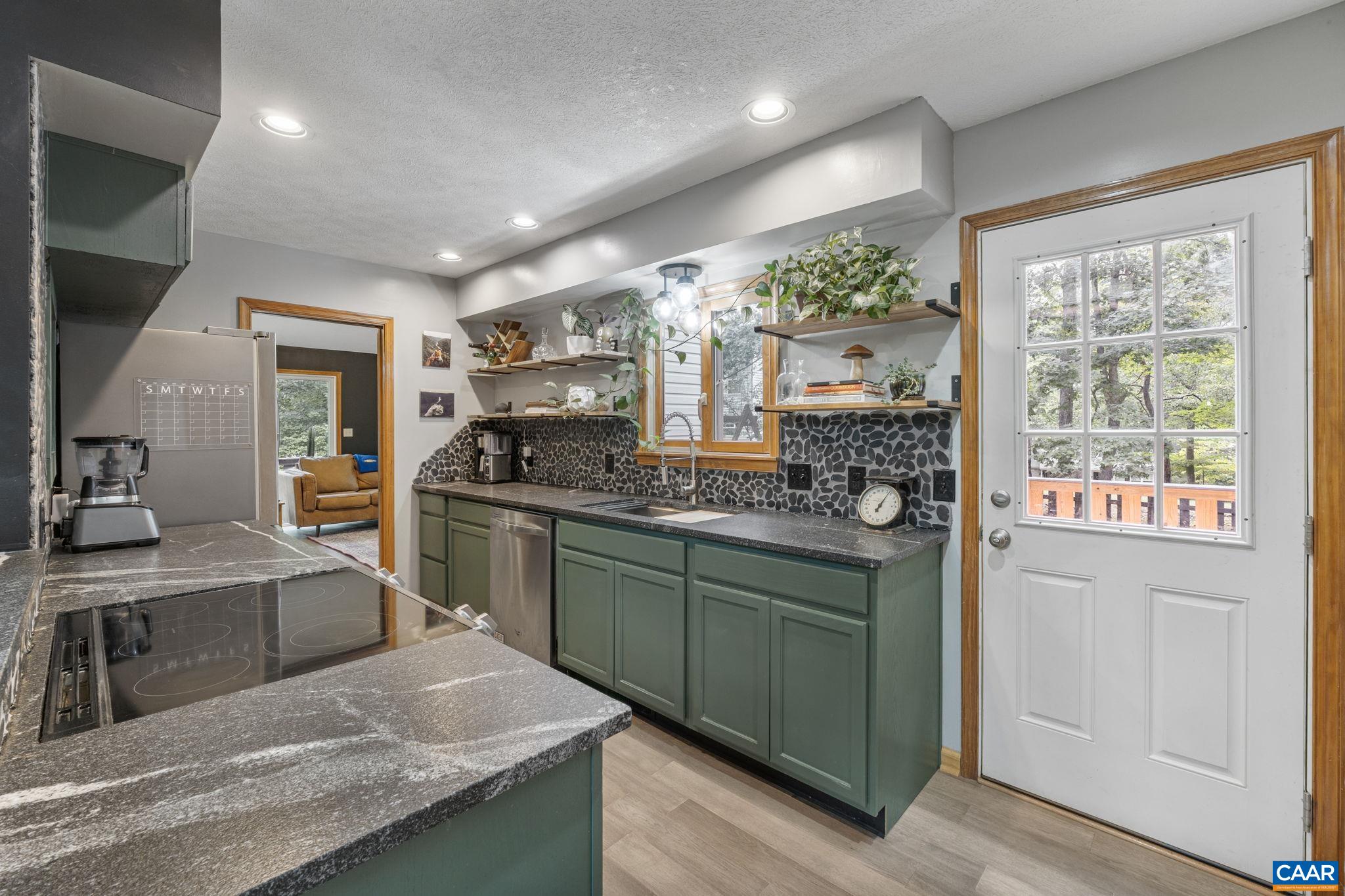 12 Amethyst Road Palmyra, VA 22963 - Photo 18 of 71 Gallery Image 18