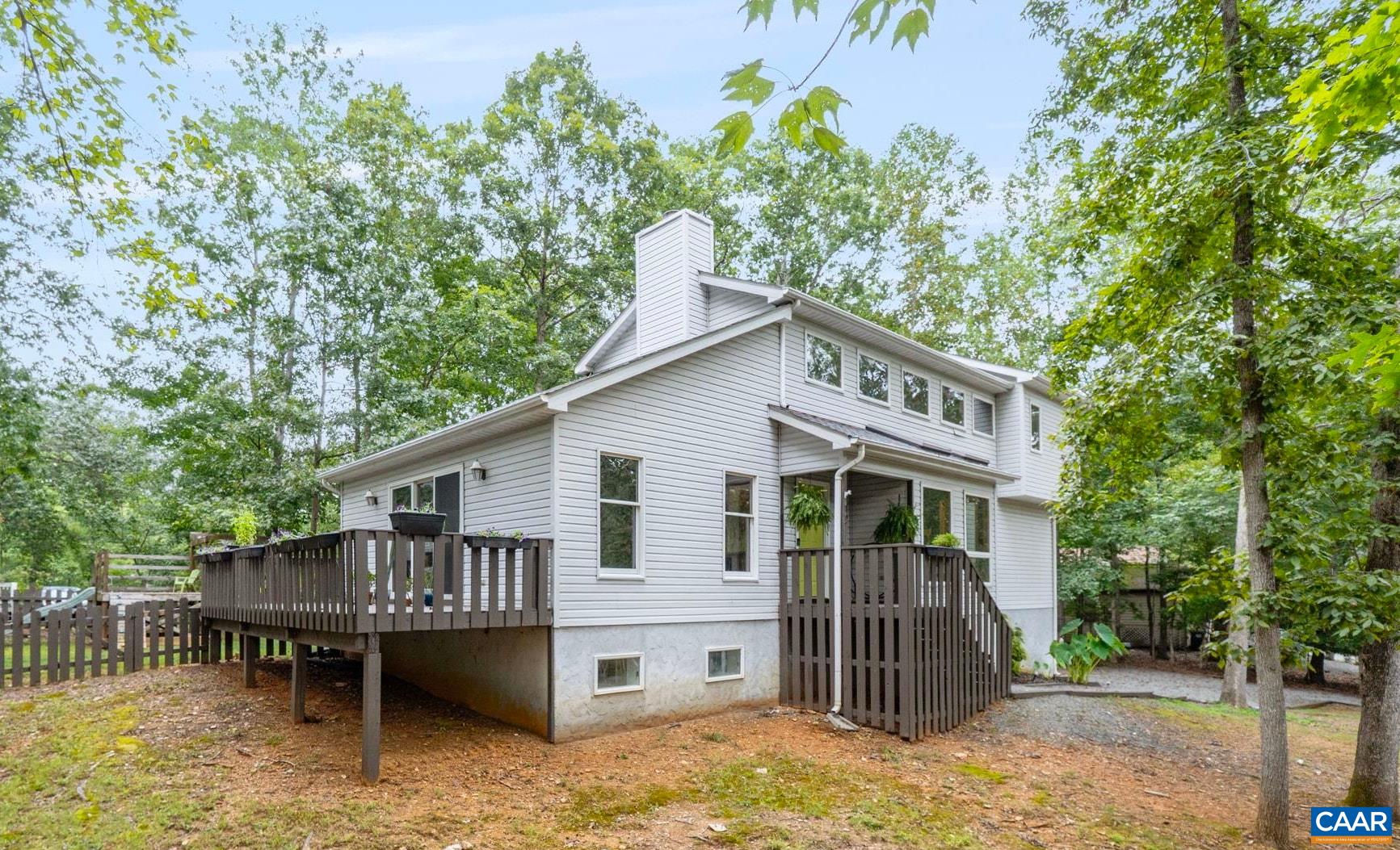 12 Amethyst Road Palmyra, VA 22963 - Photo 4 of 71 Gallery Image 4