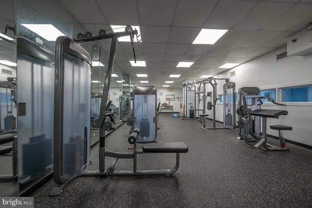 $2,900 | 191 Presidential Boulevard, Unit R822, Bala Cynwyd, PA 19004