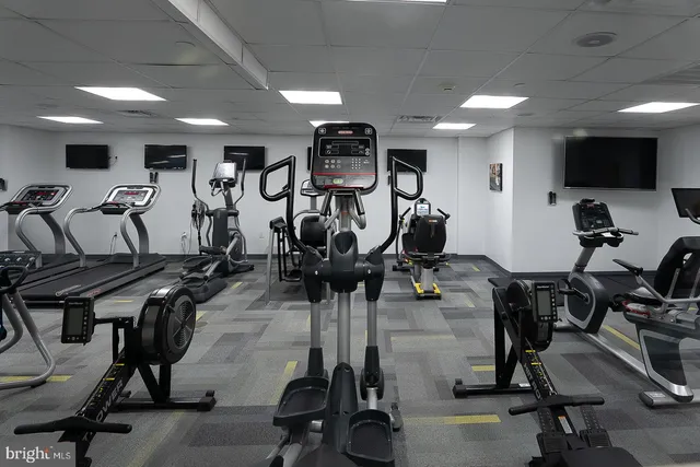 $2,900 | 191 Presidential Boulevard, Unit R822, Bala Cynwyd, PA 19004