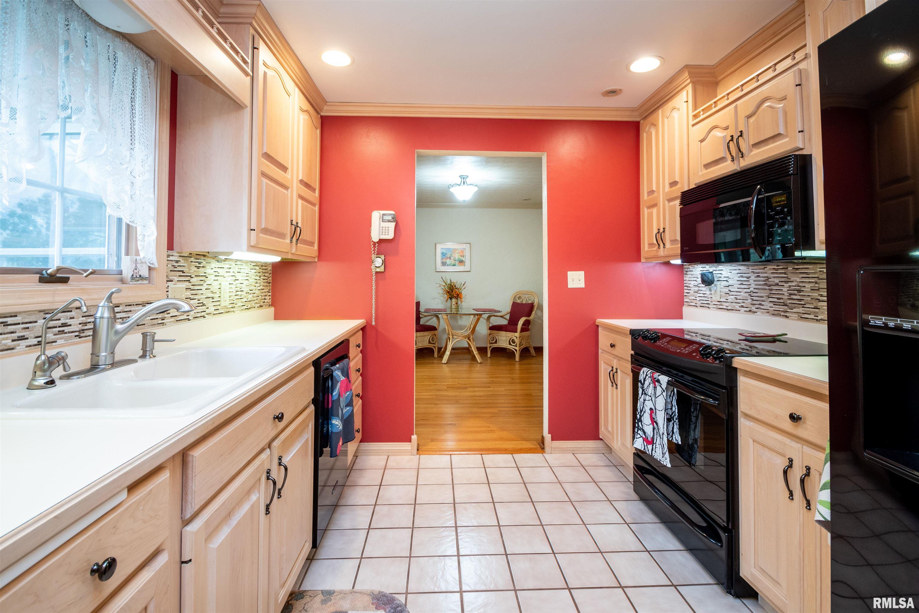 8320 North Blackbridge Road Edwards, IL 61528 - Photo 12 of 62 Gallery Image 12