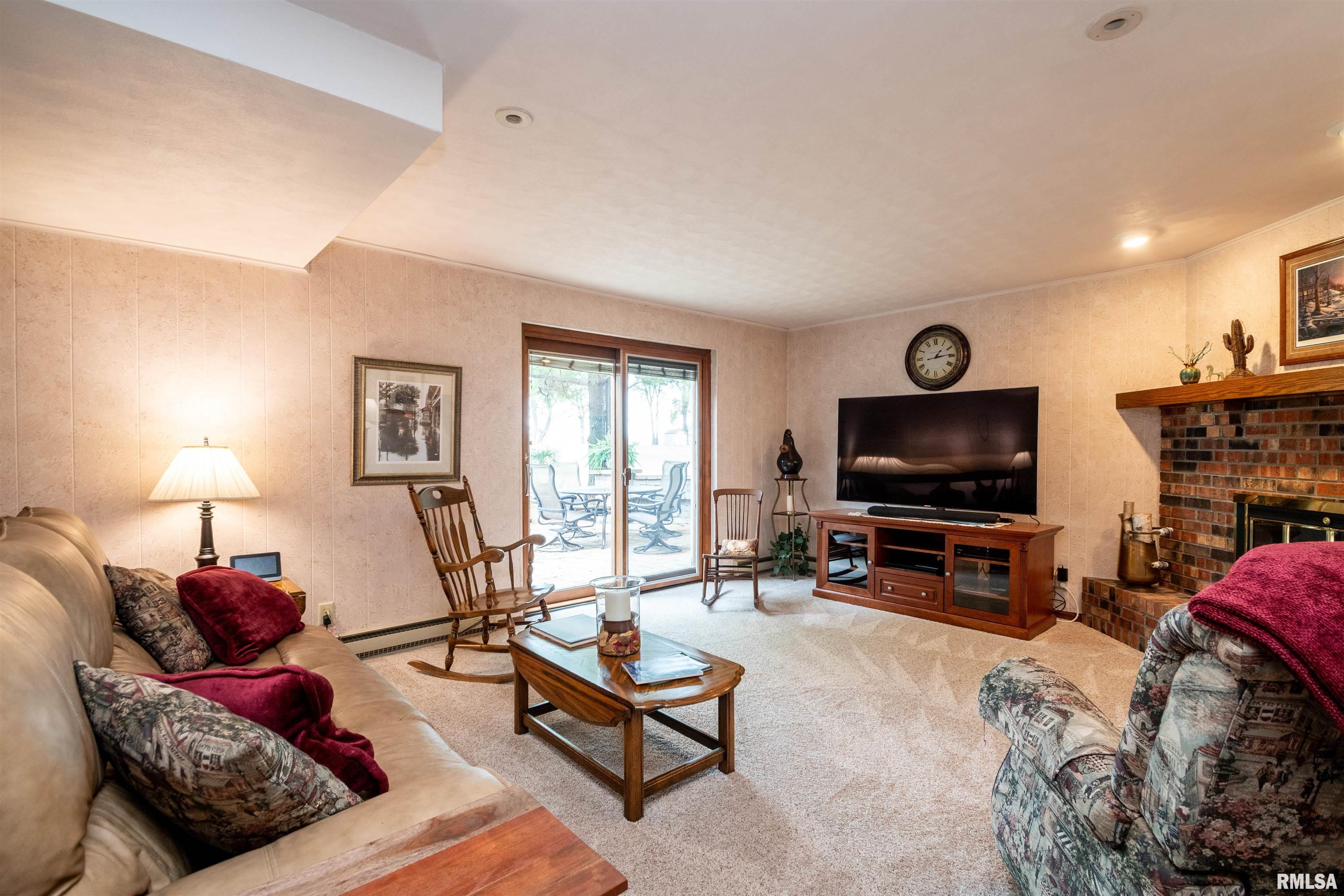 8320 North Blackbridge Road Edwards, IL 61528 - Photo 19 of 62 Gallery Image 19