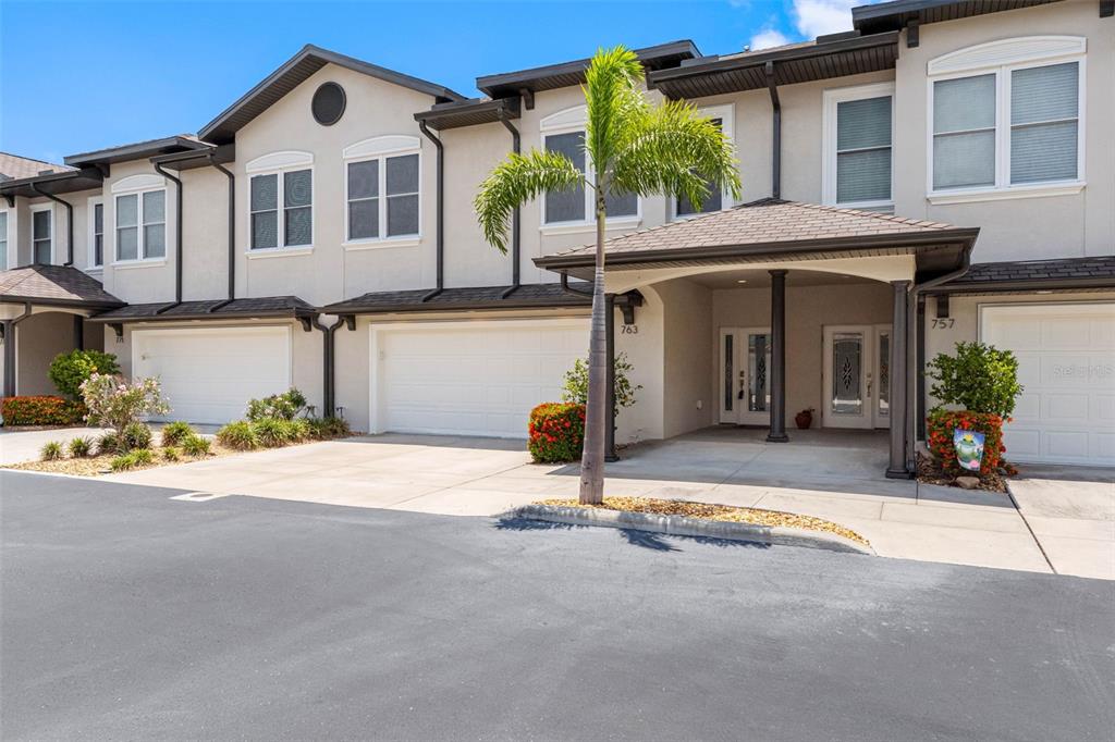 763 Date Palm Lane St. Petersburg, FL 33707 - Photo 13 of 47