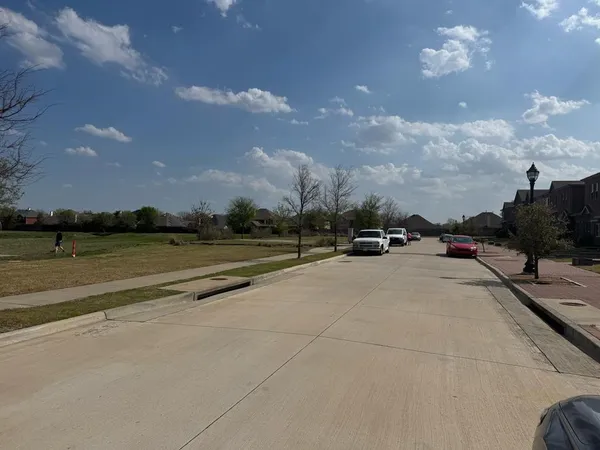 $2,900 | 6043 Rivendell Drive, Frisco, TX 75035