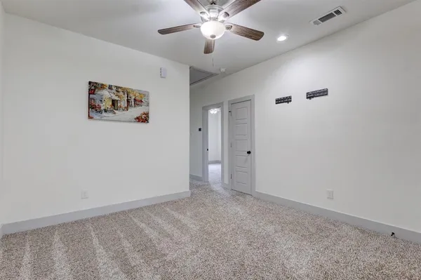 $2,900 | 6043 Rivendell Drive, Frisco, TX 75035