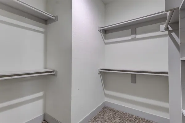 $2,900 | 6043 Rivendell Drive, Frisco, TX 75035