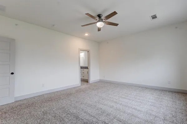 $2,900 | 6043 Rivendell Drive, Frisco, TX 75035