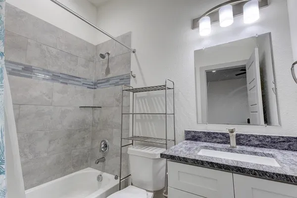 $2,900 | 6043 Rivendell Drive, Frisco, TX 75035