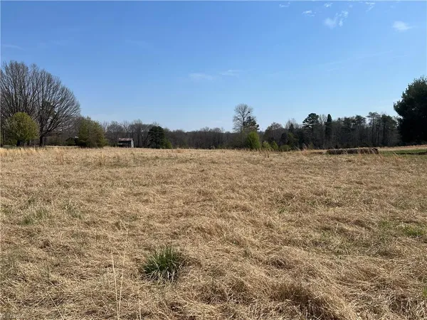 $450,000 | 44-ac Island Drive, Madison, NC 27025