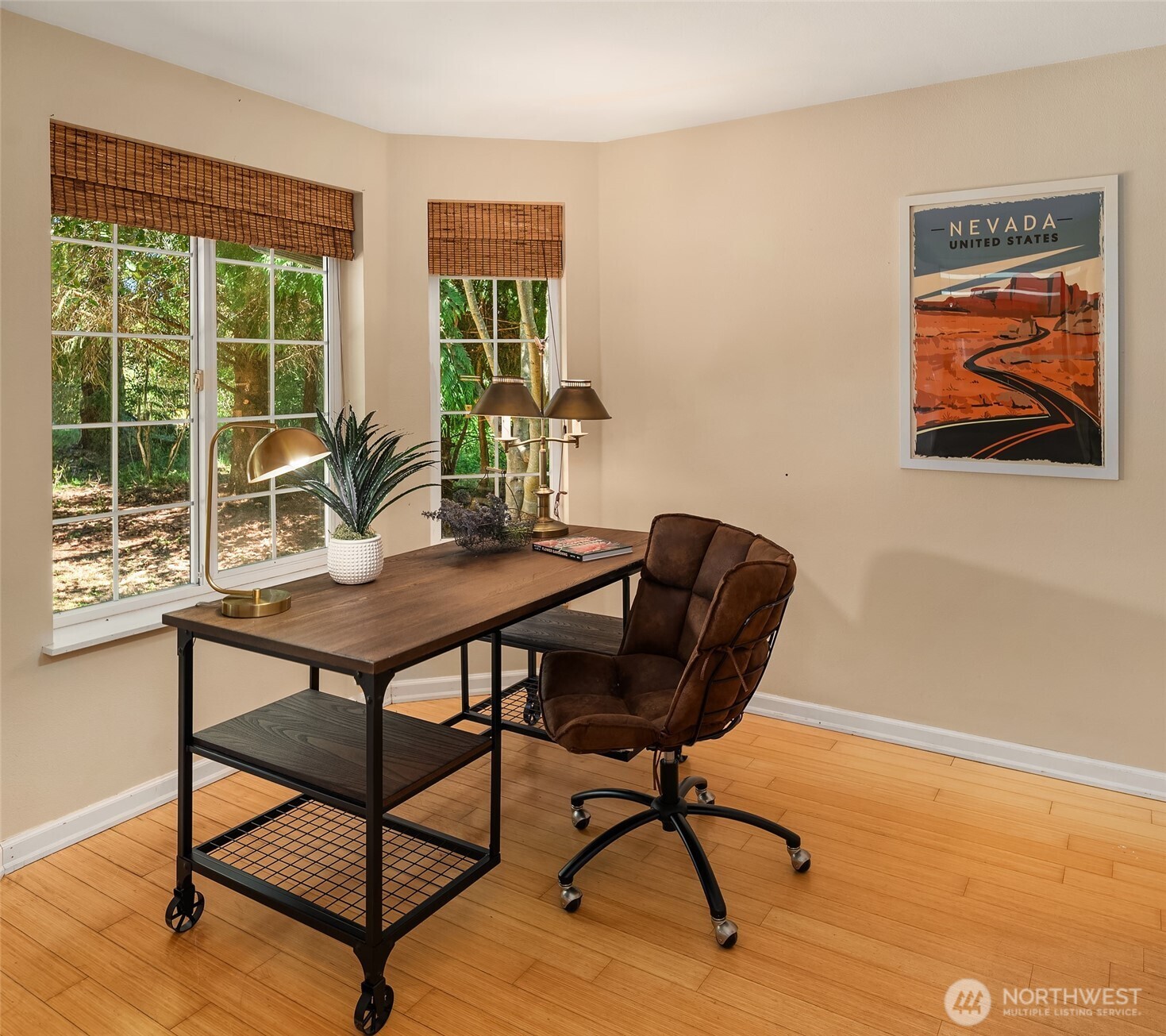 2426 Rosecrans Street Port Townsend, WA 98368 - Photo 5 of 28