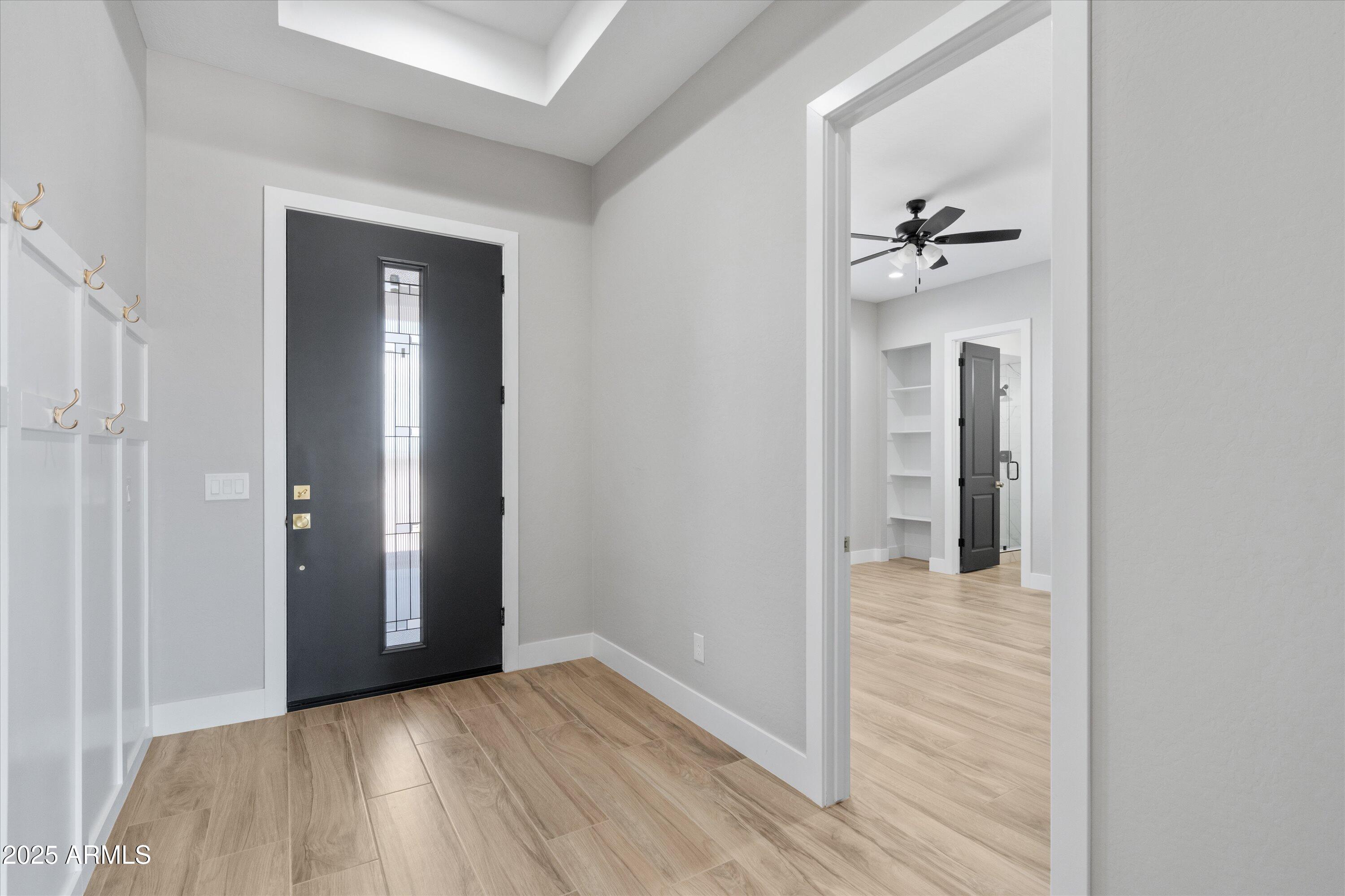 20765 West Cheyenne Road Buckeye, AZ 85326 - Photo 5 of 54 05-Entryway