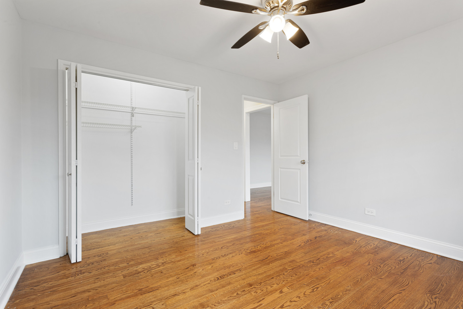 6826 North Ridge Boulevard, Unit 302 Chicago, IL 60645 - Photo 7 of 13