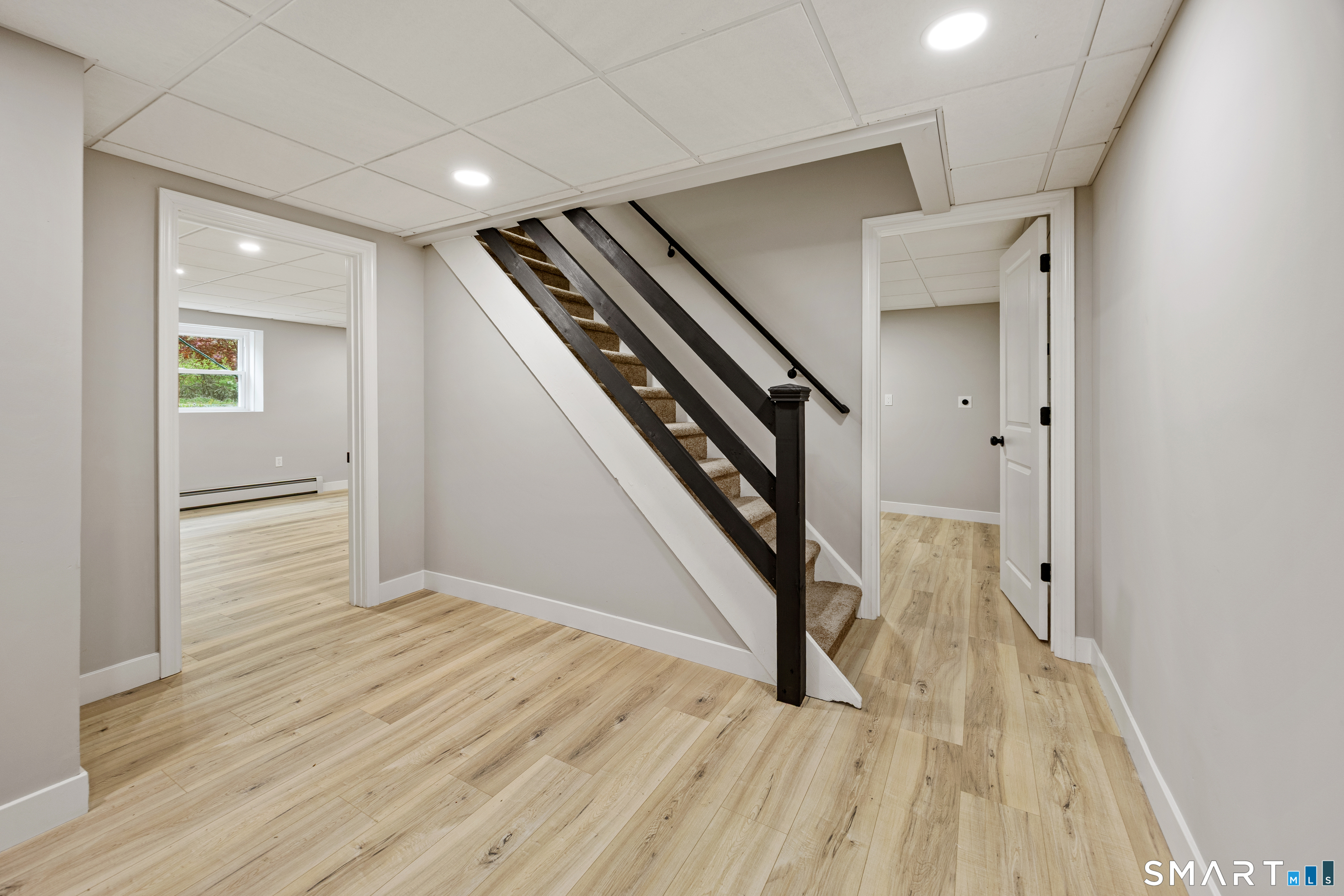 35 Lilly Street Waterbury, CT 06708 - Photo 19 of 35