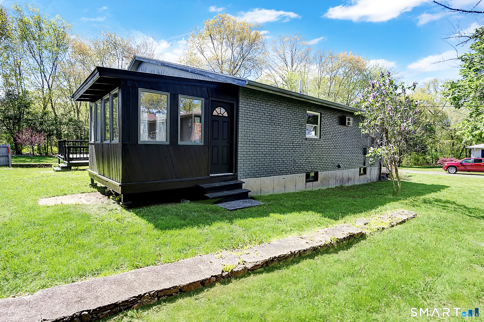 35 Lilly Street Waterbury, CT 06708 - Photo 35 of 35