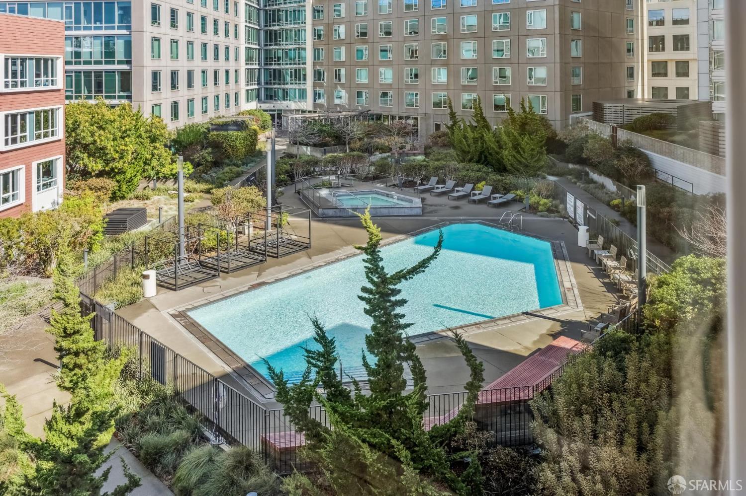 110 Channel Street, Unit 628 San Francisco, CA 94158 - Photo 5 of 63