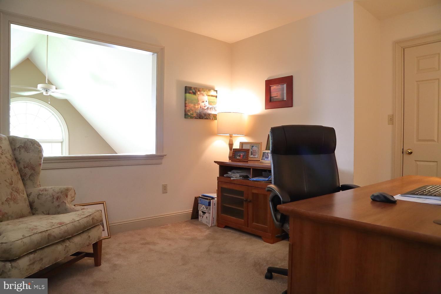 901 Hunters Path Lancaster, PA 17601 - Photo 25 of 37 Gallery Image 25
