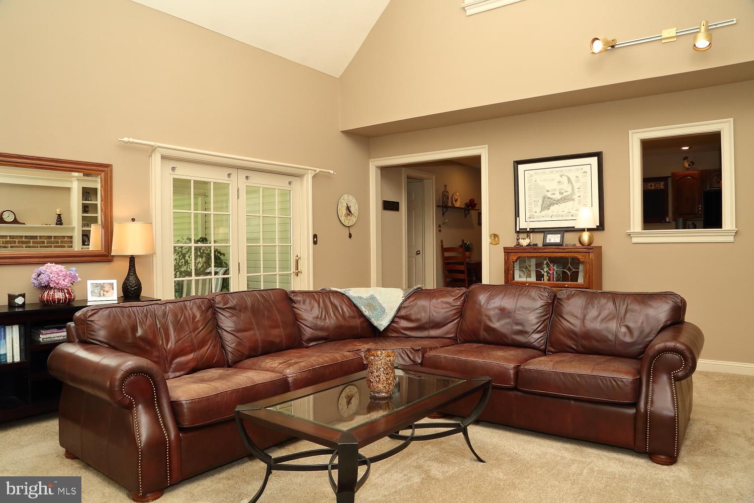 901 Hunters Path Lancaster, PA 17601 - Photo 10 of 37 Gallery Image 10
