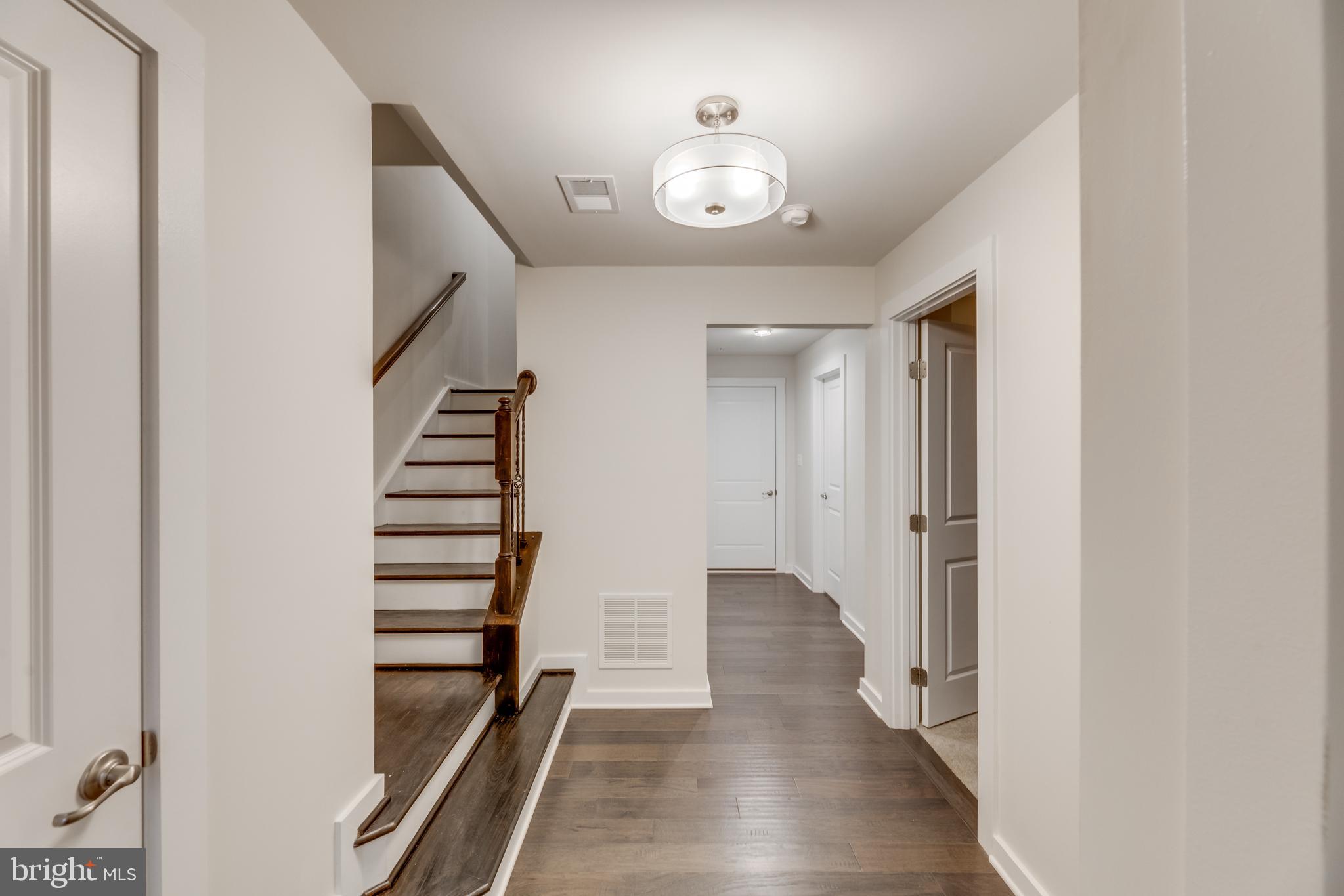 417 Colindale Street Baltimore, MD 21220 - Photo 8 of 53