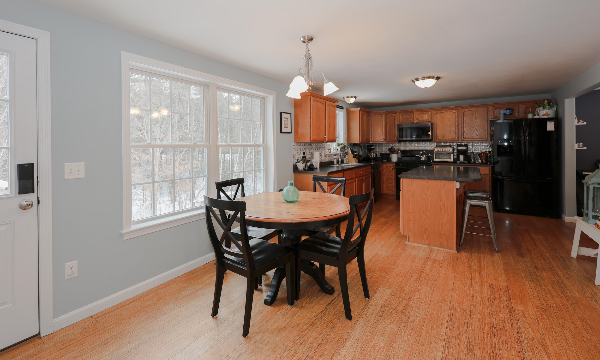 16 Molly Way Epping, NH 03042 - Photo 10 of 25