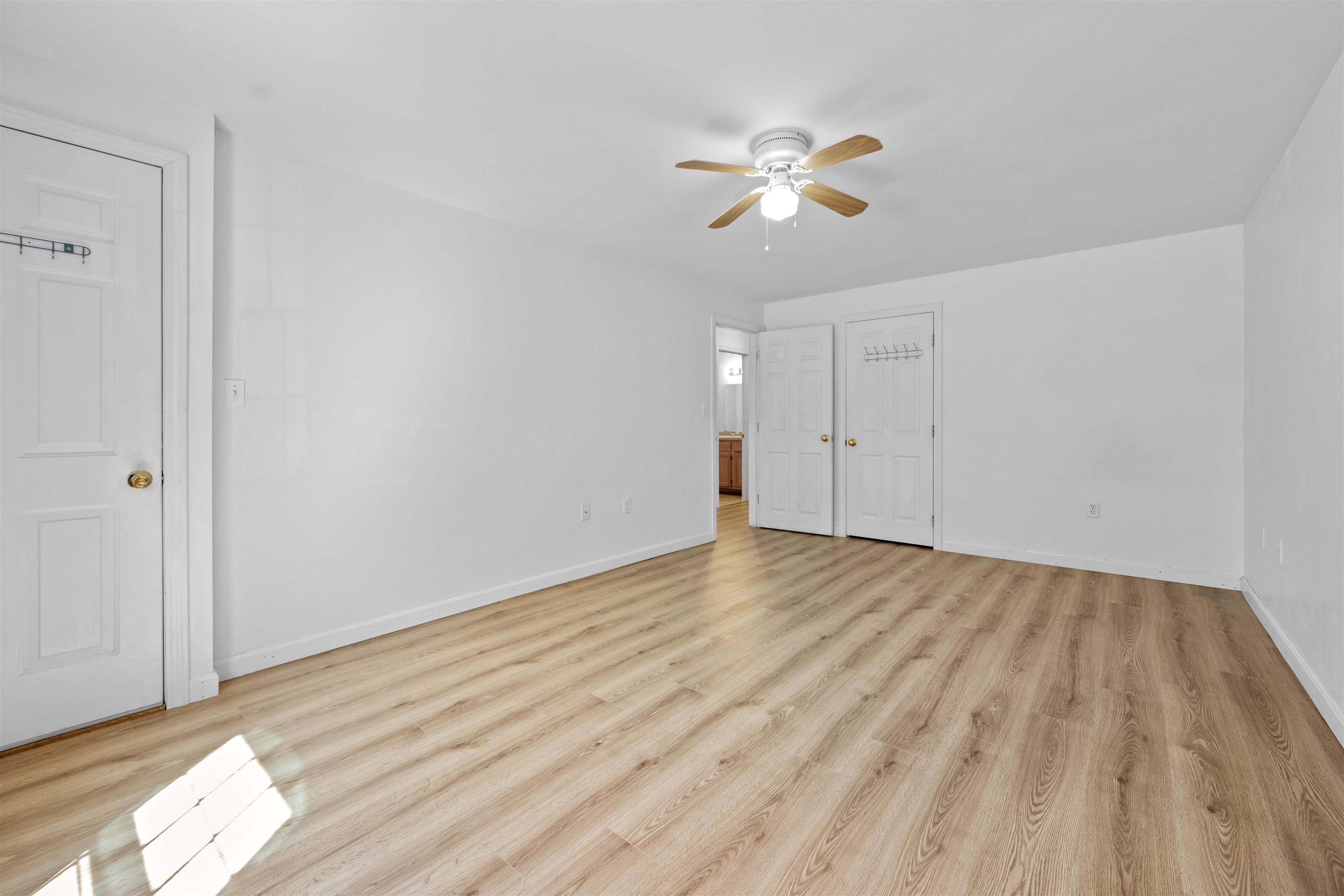 256 East High Street Manchester, NH 03104 - Photo 13 of 29