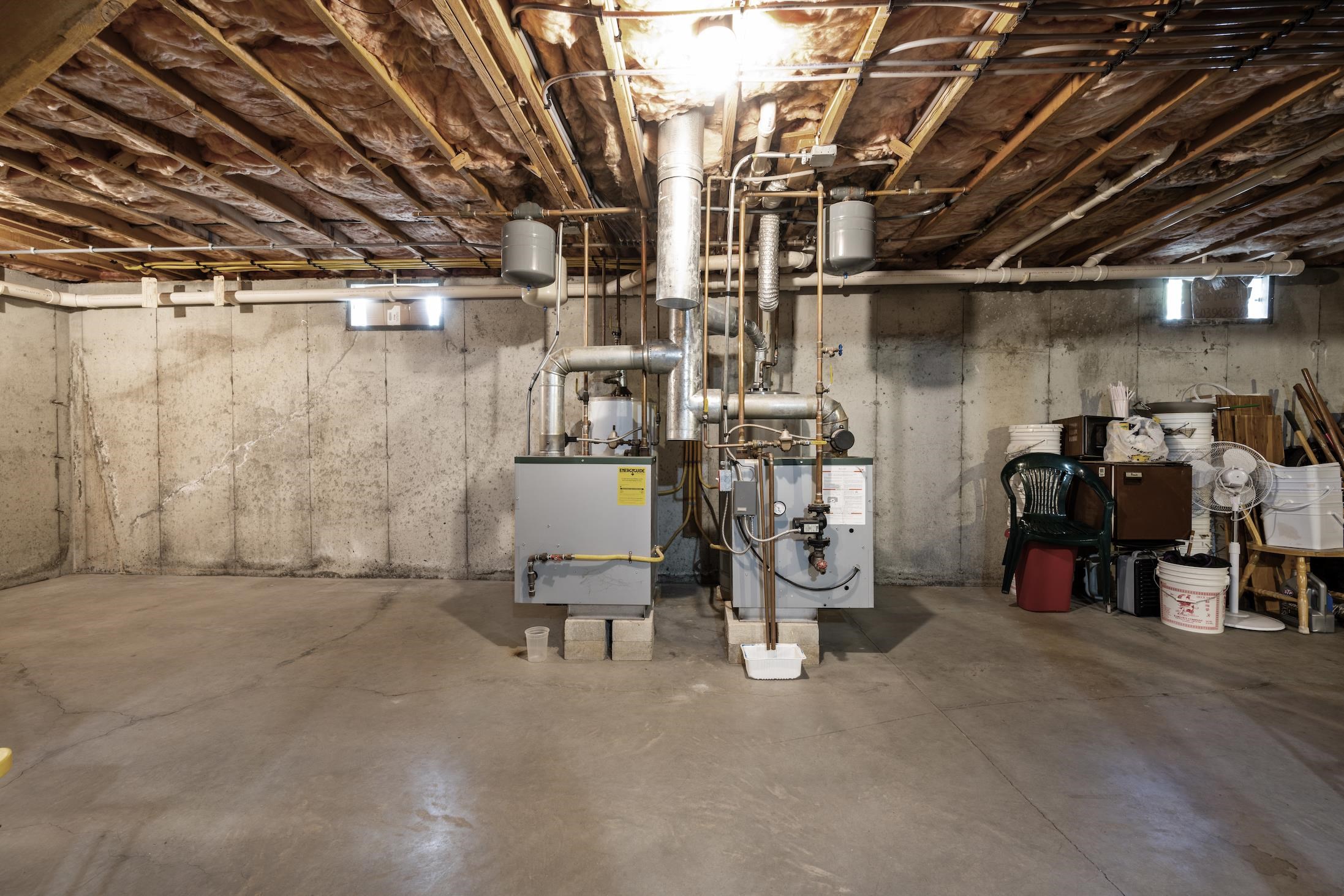 256 East High Street Manchester, NH 03104 - Photo 16 of 29