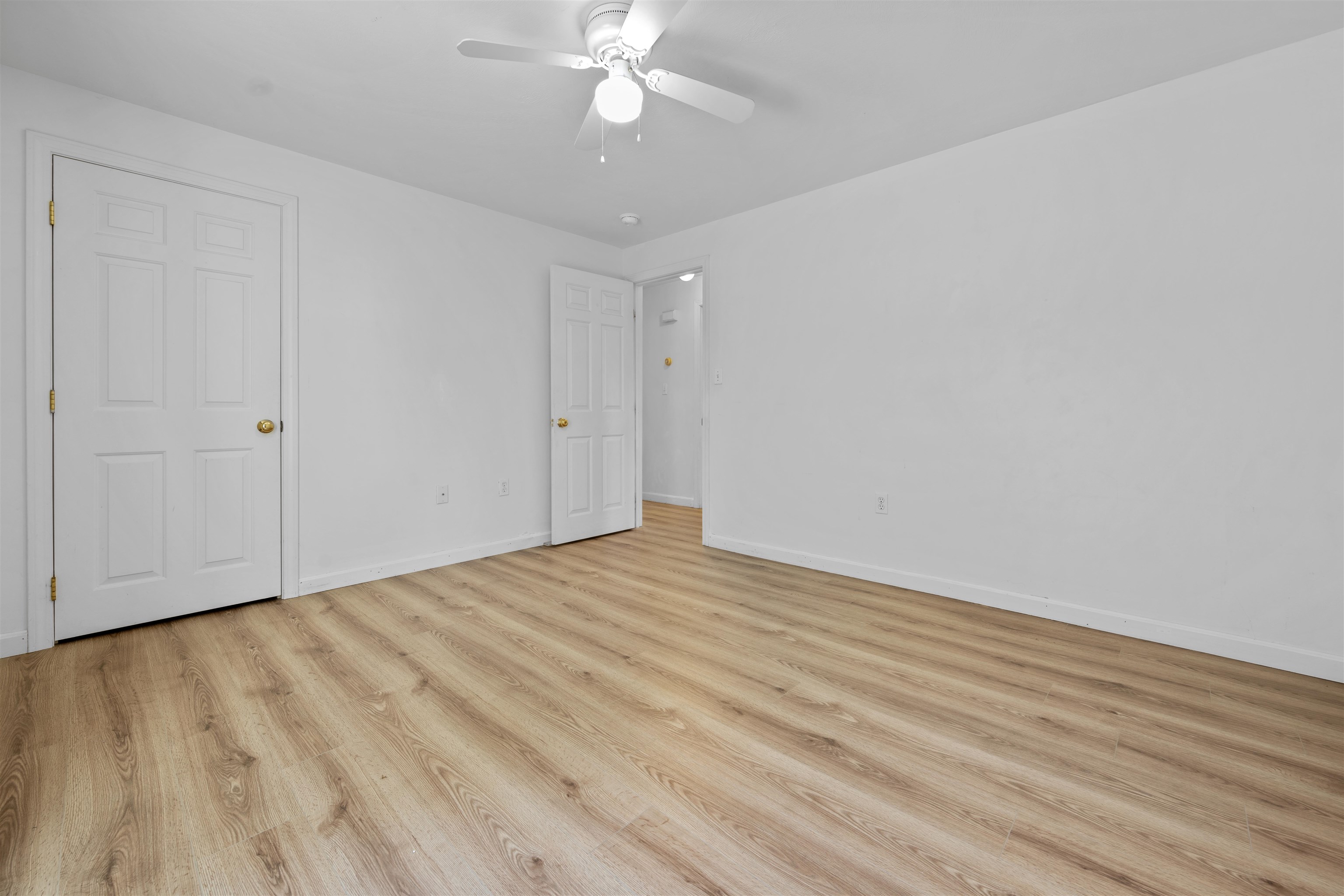 256 East High Street Manchester, NH 03104 - Photo 27 of 29
