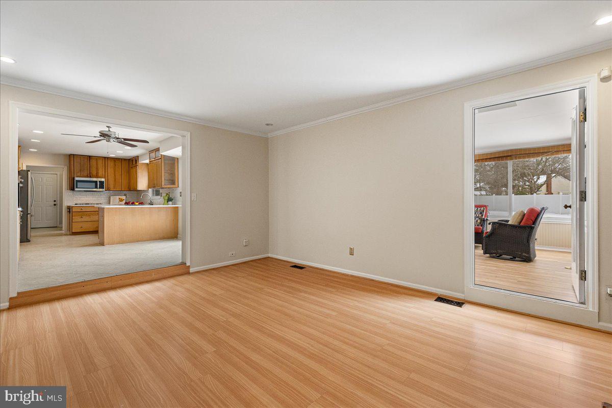 27 Cartwright Drive Princeton Junction, NJ 08550 - Photo 11 of 36 Family Room