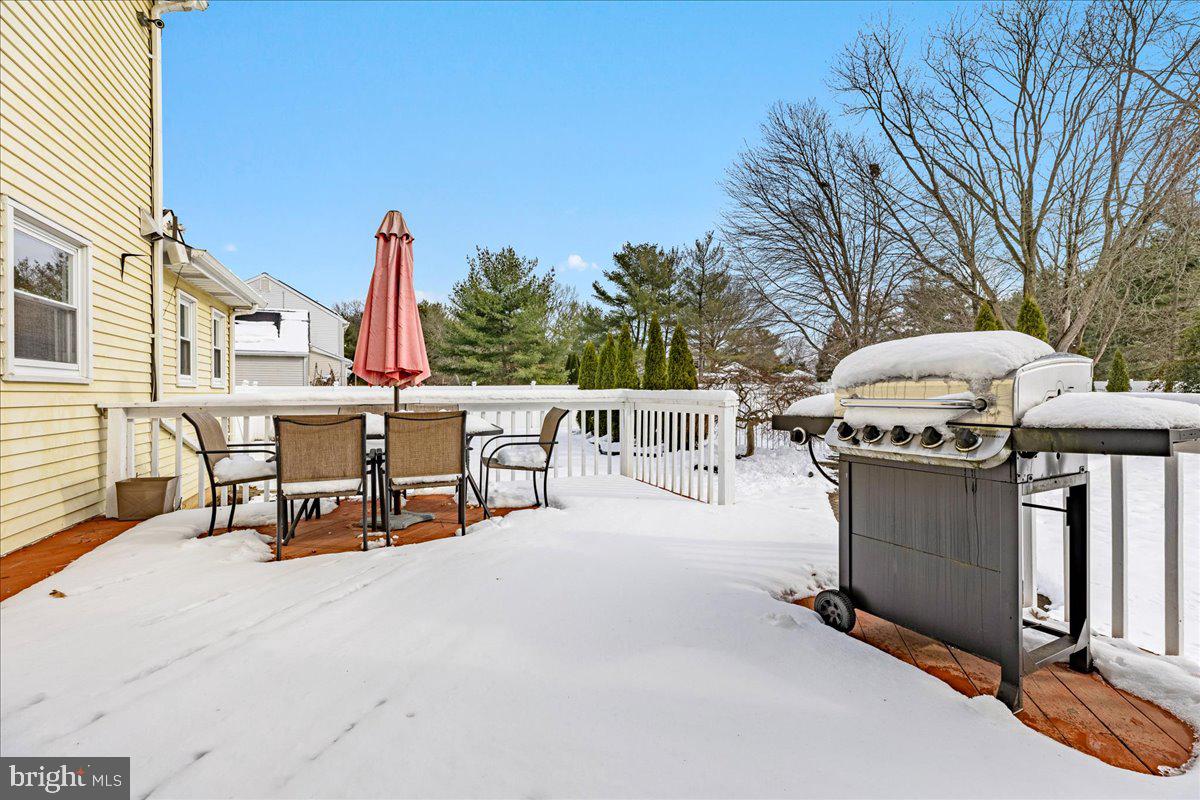 27 Cartwright Drive Princeton Junction, NJ 08550 - Photo 29 of 36 Deck