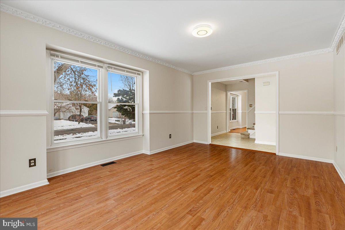 27 Cartwright Drive Princeton Junction, NJ 08550 - Photo 4 of 36 Formal Living Room