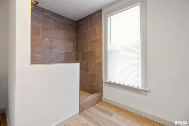 $175,000 | 1510 South Division Street, Carterville, IL 62918