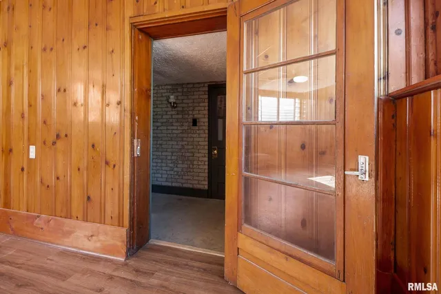 $175,000 | 1510 South Division Street, Carterville, IL 62918