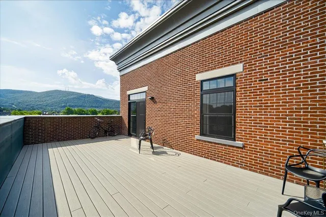 a view of a terrace with sky view