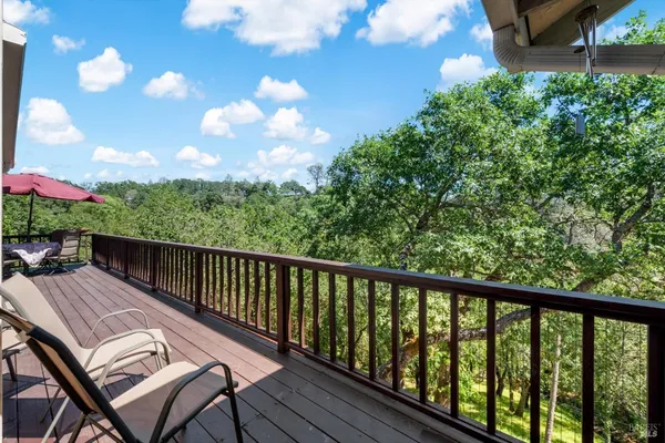 $699,000 | 258 Circle Oaks Drive, Napa, CA 94558