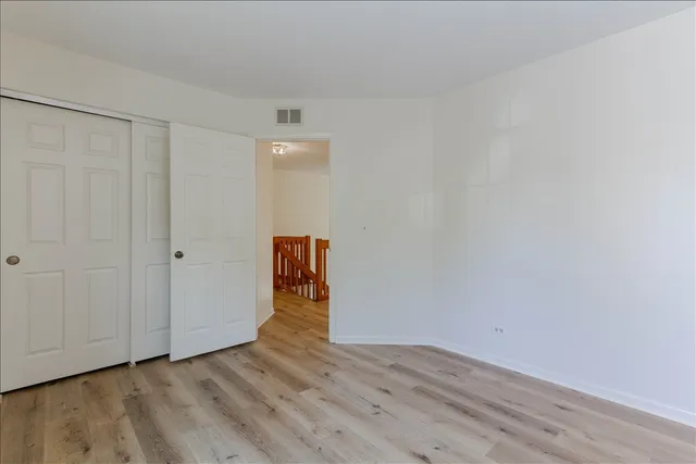 $3,200 | 309 East Theodore Lane, Itasca, IL 60143