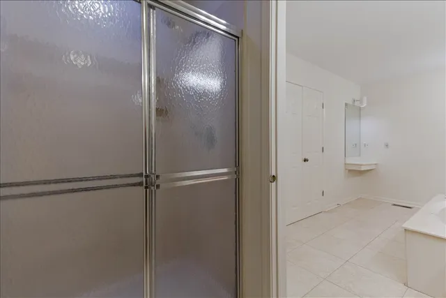 $3,200 | 309 East Theodore Lane, Itasca, IL 60143