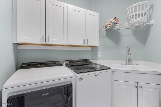 $3,300 | 4182 Bay Beach Lane, Unit 721, Fort Myers Beach, FL 33931