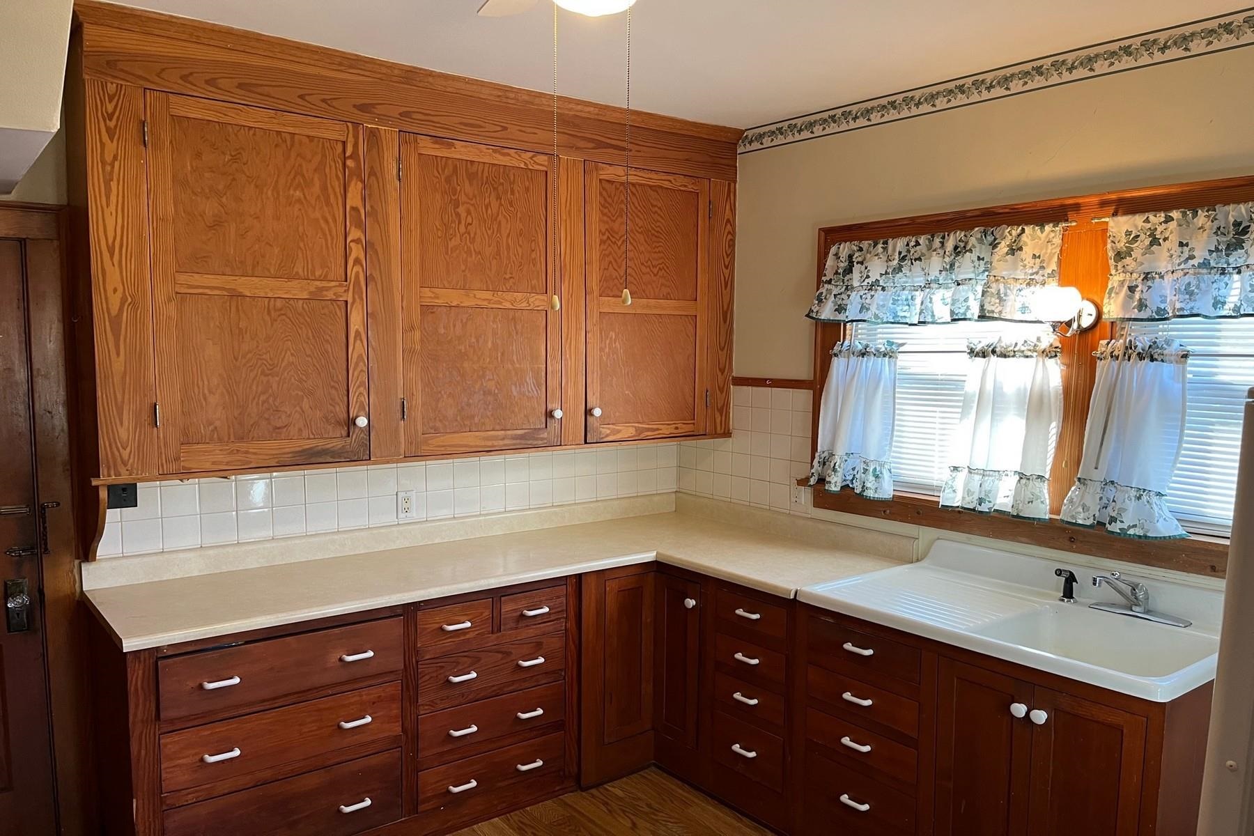 200 State Street Rutland, VT 05701 - Photo 8 of 27