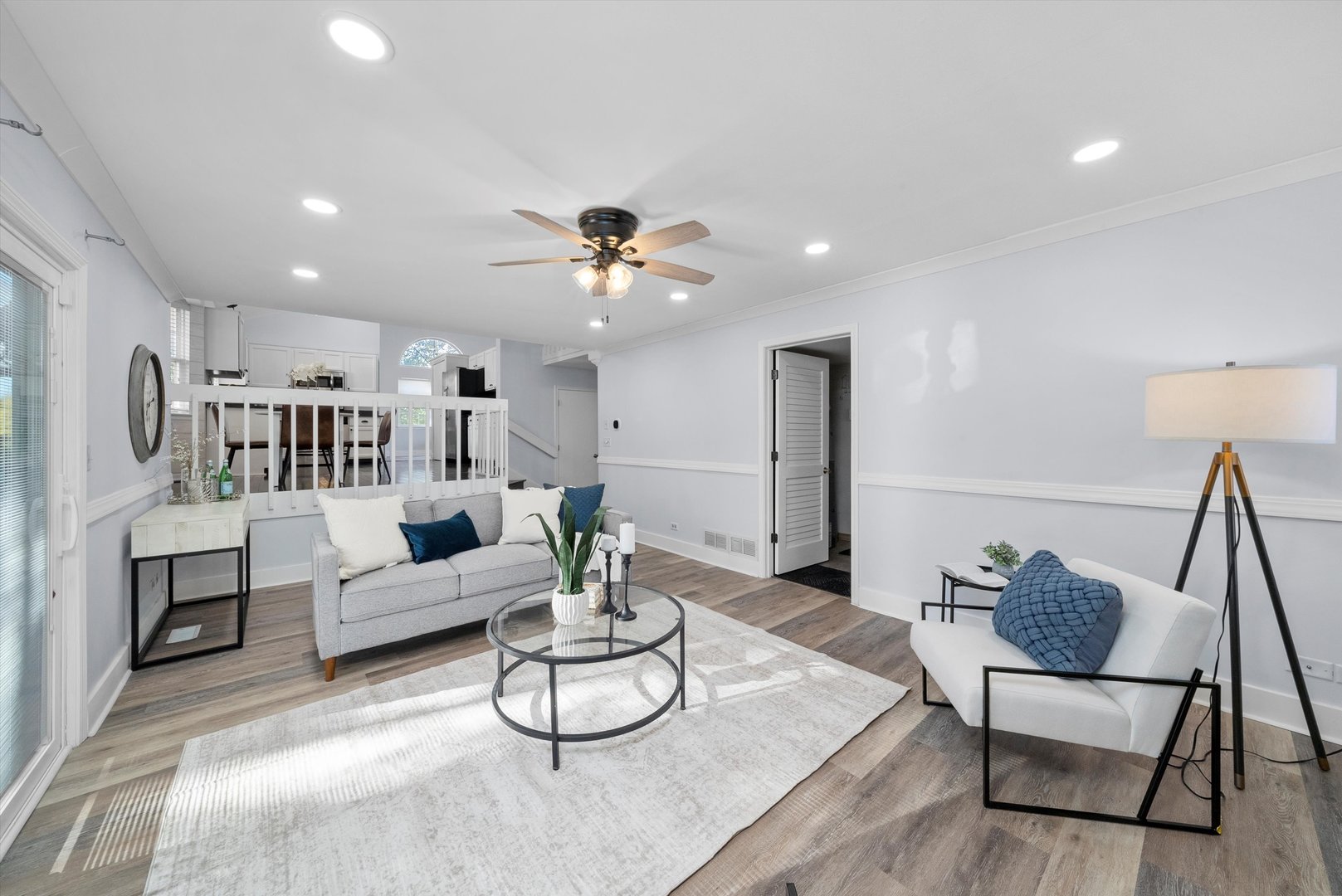 167 Forestview Court Aurora, IL 60502 - Photo 13 of 48 a living room with furniture and kitchen view