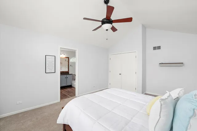 $475,000 | 167 Forestview Court, Aurora, IL 60502