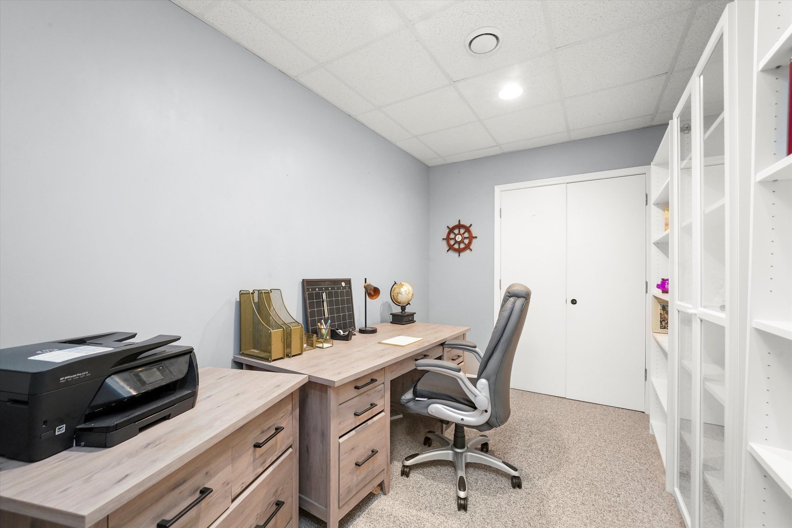 167 Forestview Court Aurora, IL 60502 - Photo 31 of 48 a view of a workspace with furniture