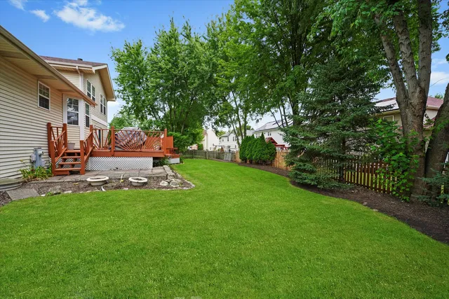 $475,000 | 167 Forestview Court, Aurora, IL 60502