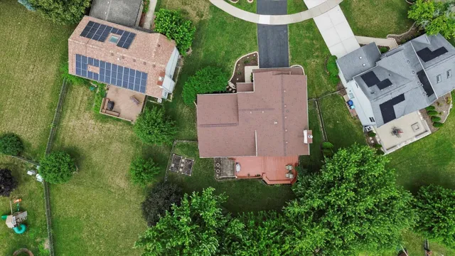 $475,000 | 167 Forestview Court, Aurora, IL 60502