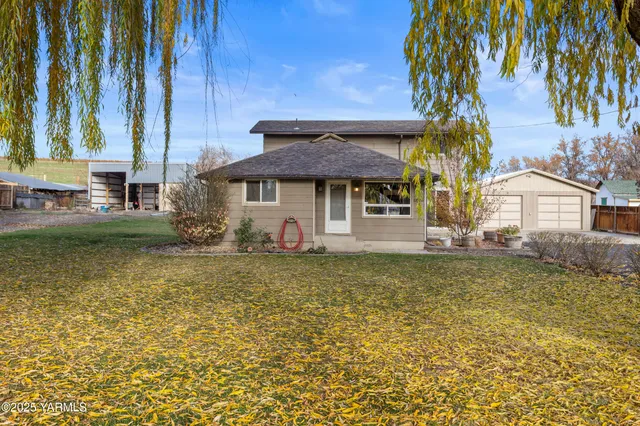 $425,000 | 11501 Gilbert Road, Yakima, WA 98903