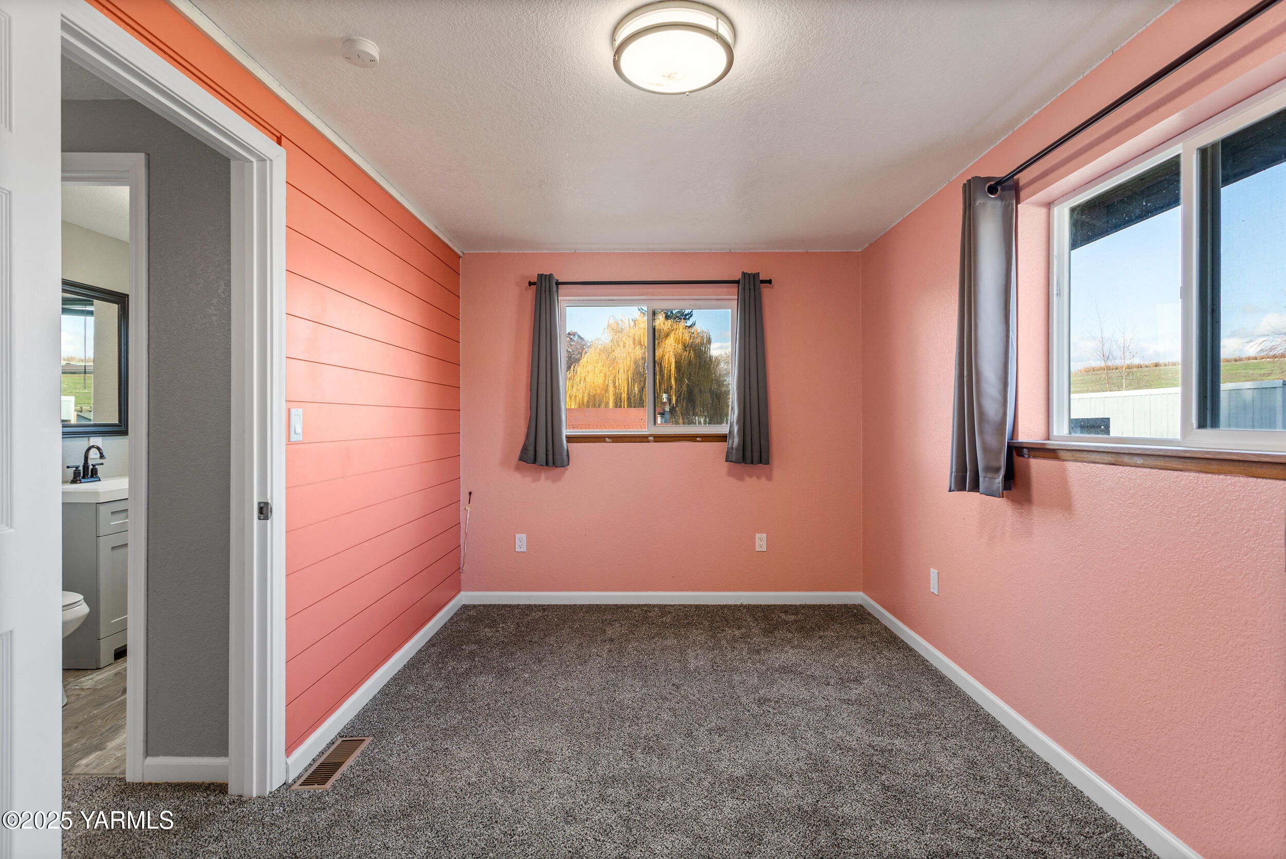 11501 Gilbert Road Yakima, WA 98903 - Photo 34 of 47 11501Gilbert_38