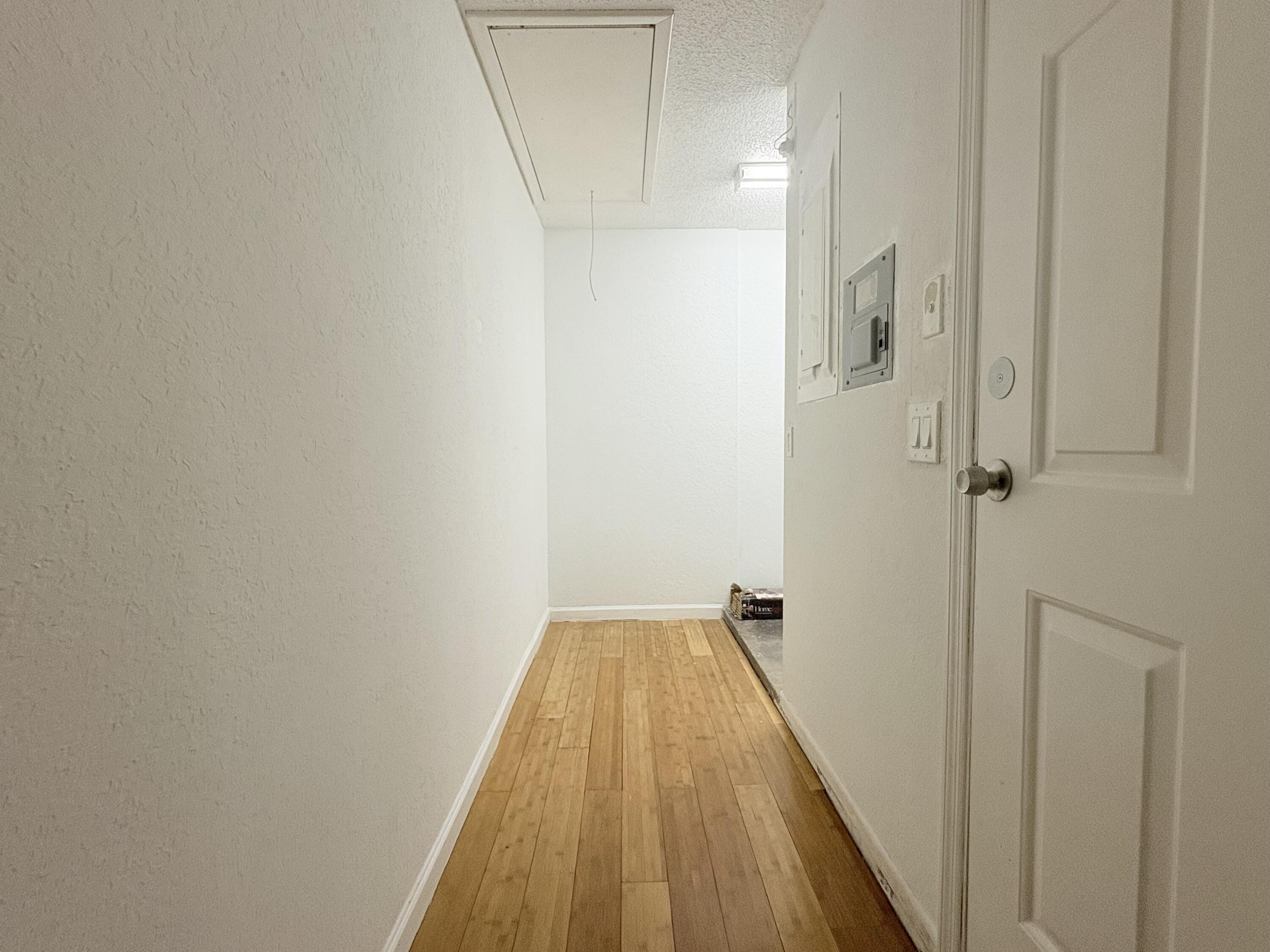 1107 Woodcrest Road West West Palm Beach, FL 33417 - Photo 18 of 64 17