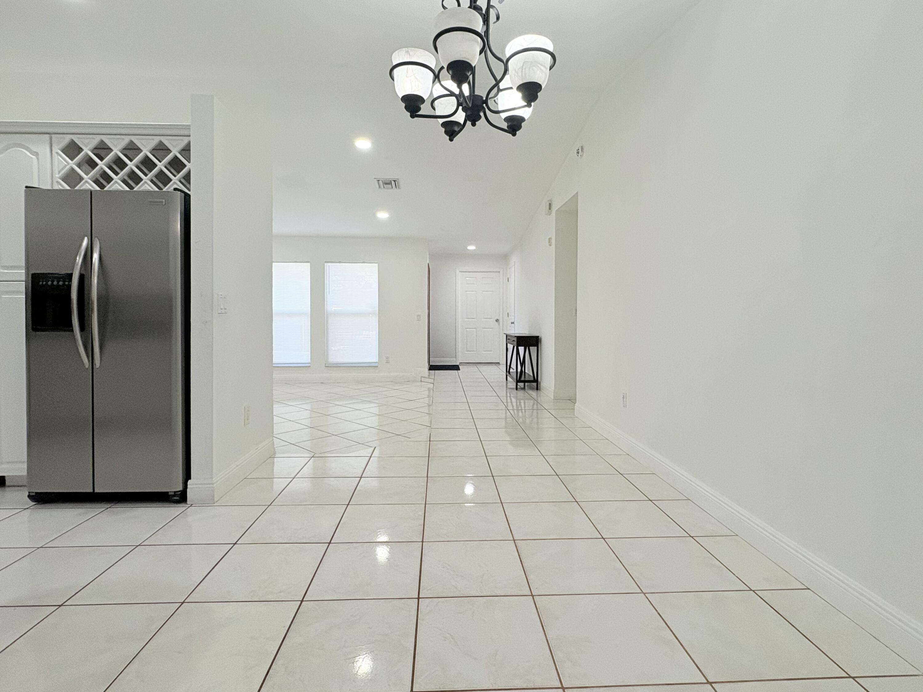 1107 Woodcrest Road West West Palm Beach, FL 33417 - Photo 21 of 64 20